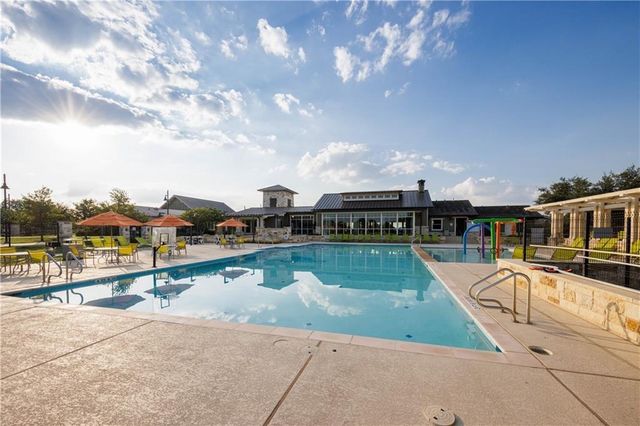 549 Pickrell LOOP, Liberty Hill, TX 78642