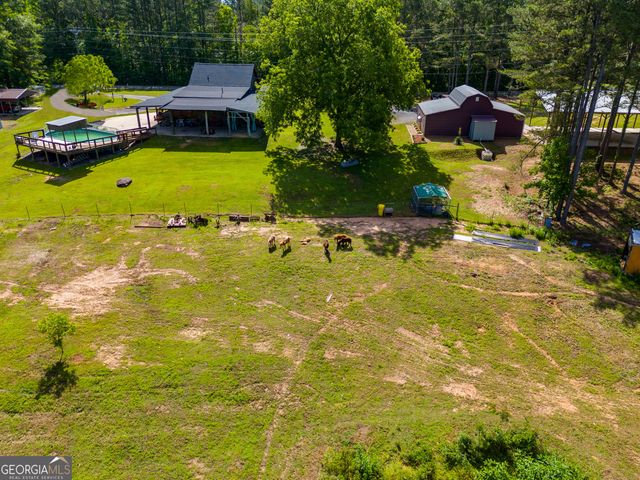 894 Lake Circle Road, Buchanan, GA 30113