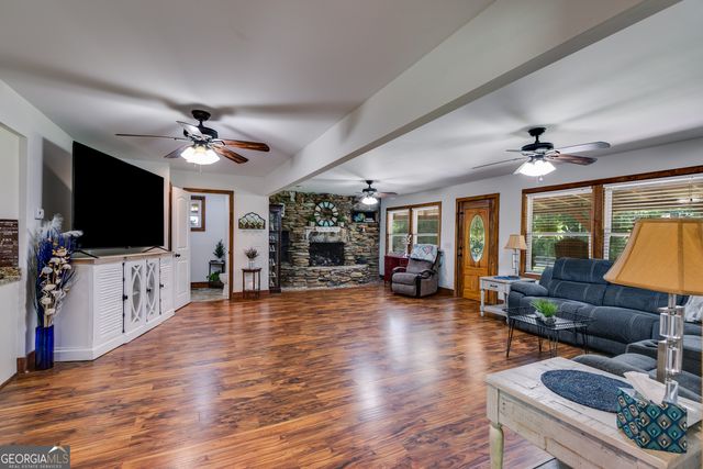 894 Lake Circle Road, Buchanan, GA 30113