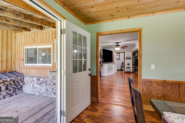 894 Lake Circle Road, Buchanan, GA 30113