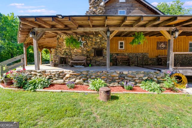 894 Lake Circle Road, Buchanan, GA 30113