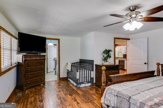 894 Lake Circle Road, Buchanan, GA 30113