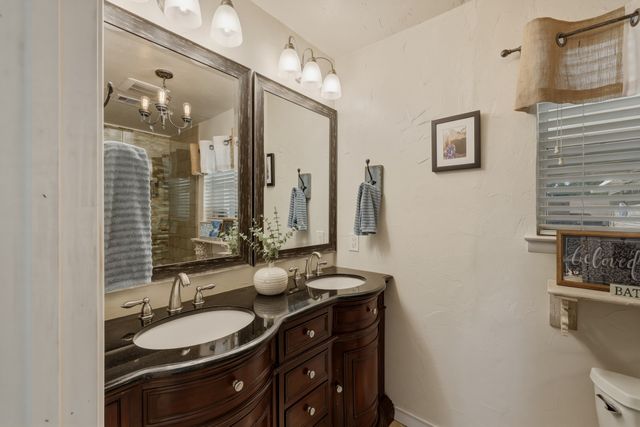 2367 Rockyglen Drive, Dallas, TX 75228