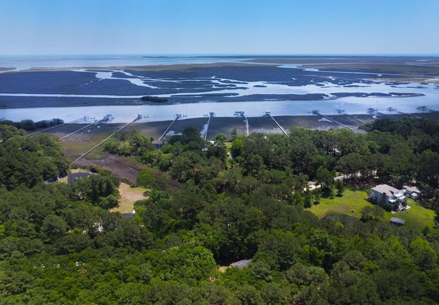 6380 Come About Way, Awendaw, SC 29429