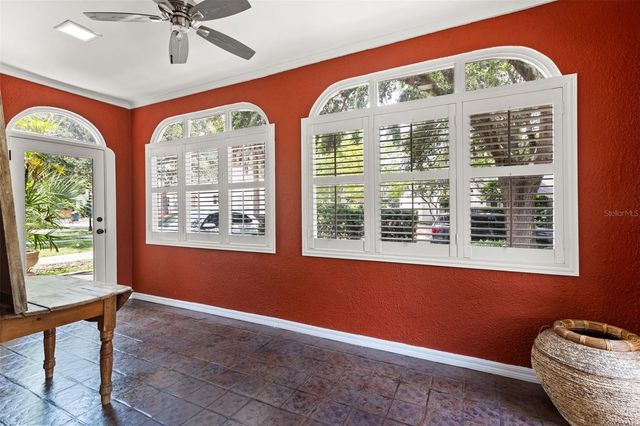 318 VITORIA AVENUE, Winter Park, FL 32789