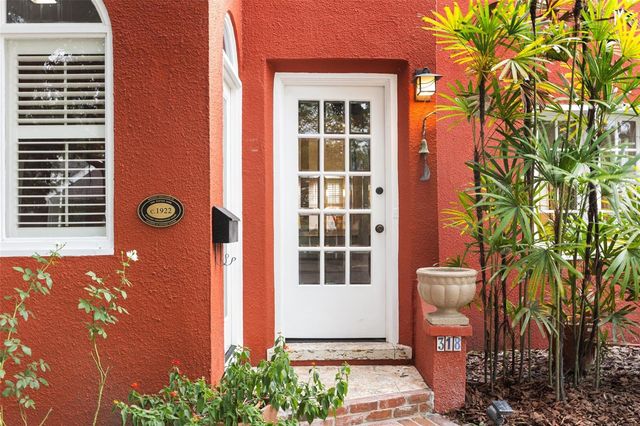 318 VITORIA AVENUE, Winter Park, FL 32789