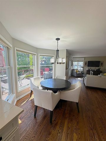 4619 Oak Pointe Drive, Brighton, MI 48116