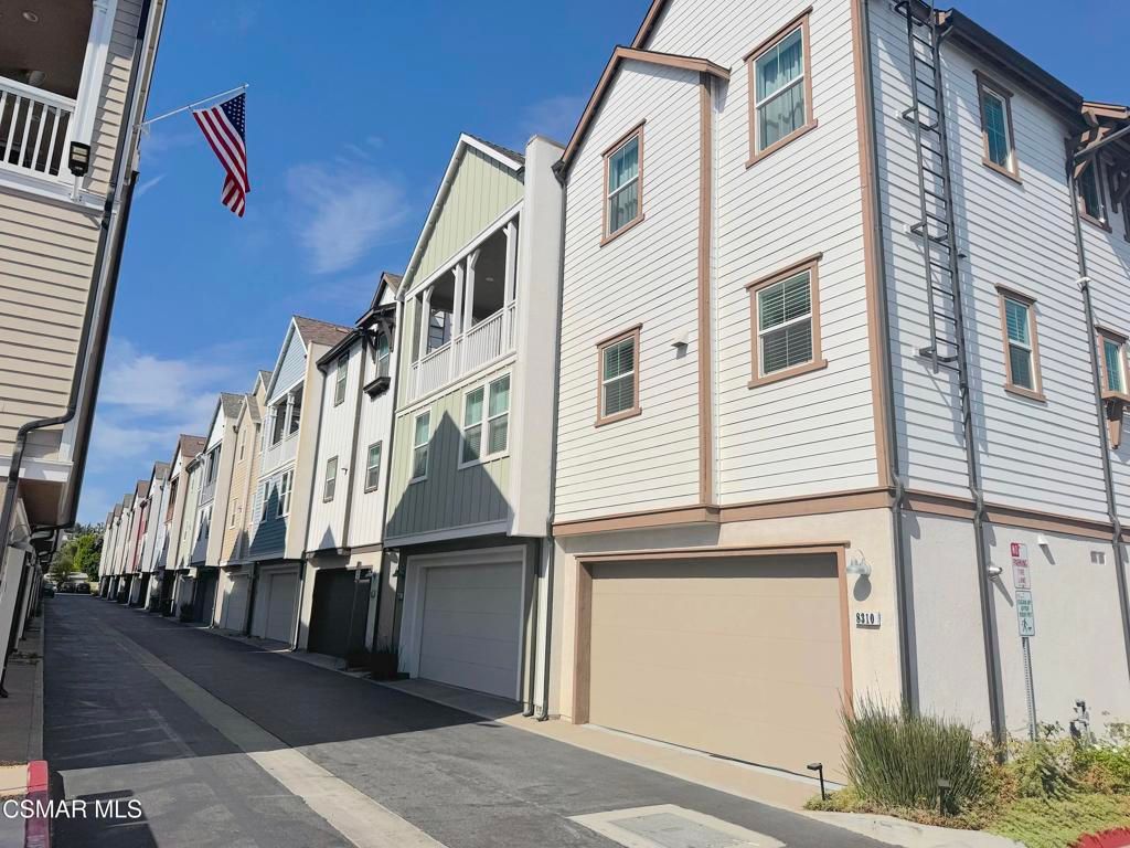 8314 N Peyton Way, West Hills, CA 91304