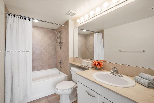 2080 S Ocean Dr 202, Hallandale Beach, FL 33009