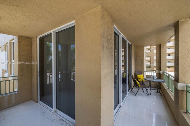 2080 S Ocean Dr 202, Hallandale Beach, FL 33009