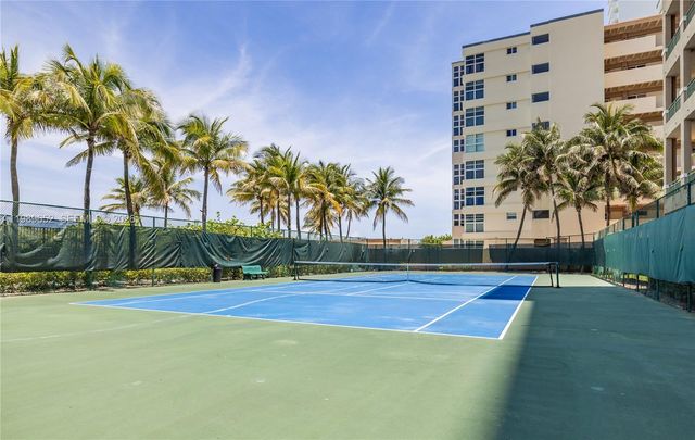 2080 S Ocean Dr 202, Hallandale Beach, FL 33009