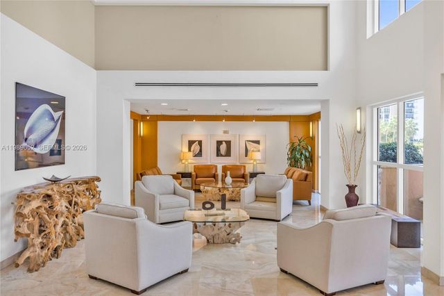 2080 S Ocean Dr 202, Hallandale Beach, FL 33009