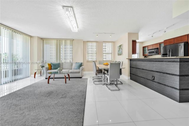 2080 S Ocean Dr 202, Hallandale Beach, FL 33009