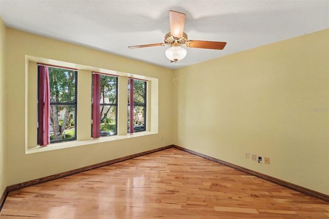 6203 FARTHING STREET, Tampa, FL 33647