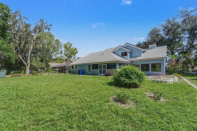 6203 FARTHING STREET, Tampa, FL 33647