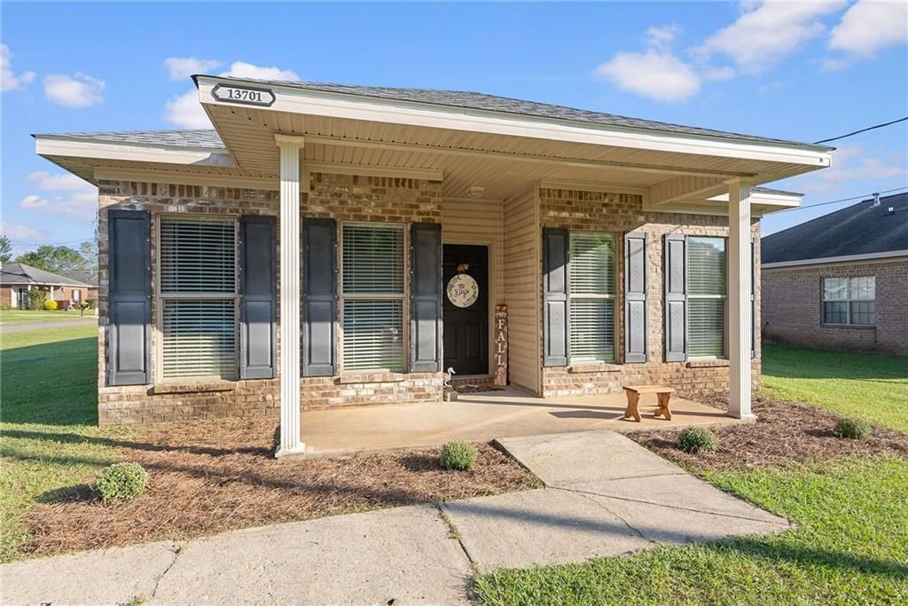13701 Daniels Drive, Mobile, AL 36695 — exterior