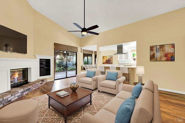 524 Arlene Dr, Vacaville, CA 95688