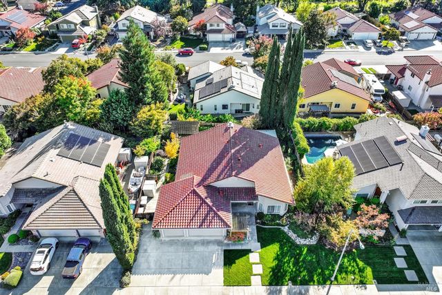 524 Arlene Dr, Vacaville, CA 95688