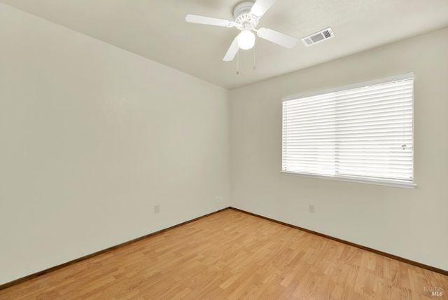 524 Arlene Dr, Vacaville, CA 95688