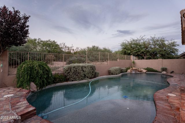 11056 E OBERLIN Way, Scottsdale, AZ 85262