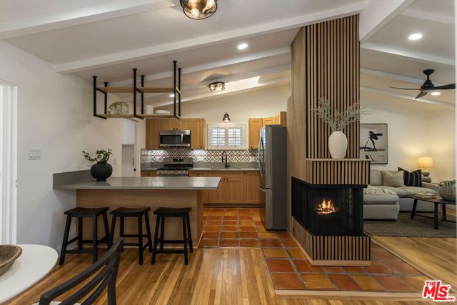 1881 Hackett Avenue, Long Beach, CA 90815