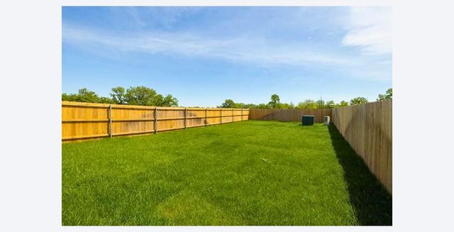 5030-5032 S Sycamore CT, Wichita, KS 67217