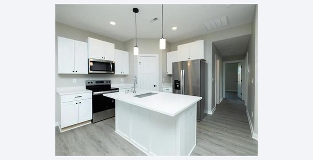 5030-5032 S Sycamore CT, Wichita, KS 67217