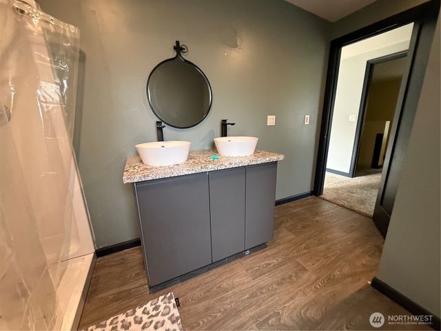 9212 SW 274th Street, Vashon, WA 98070