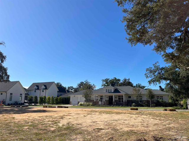 581 Chipley Ave, Pensacola, FL 32503