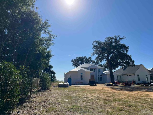 581 Chipley Ave, Pensacola, FL 32503