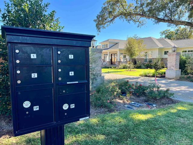 581 Chipley Ave, Pensacola, FL 32503