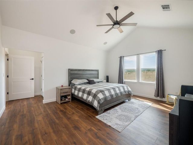 105 Mesa Grande CT, Marble Falls, TX 78654