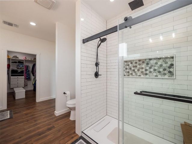 105 Mesa Grande CT, Marble Falls, TX 78654