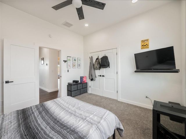 105 Mesa Grande CT, Marble Falls, TX 78654