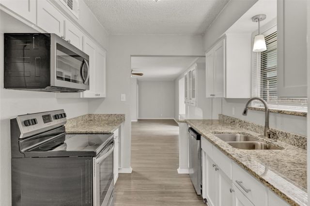 205 San Jacinto Court, Waxahachie, TX 75165