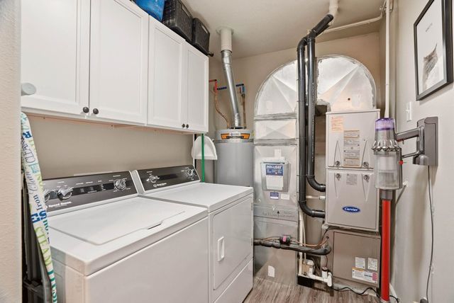418 E 4th St, Deer Park, WA 99006