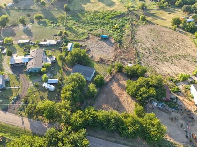 9608 Clark Street, Joshua, TX 76058