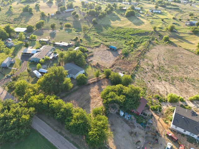 9608 Clark Street, Joshua, TX 76058