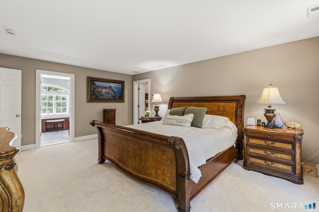 14 Bittersweet Way, Stonington, CT 06378