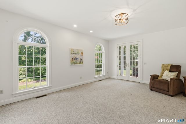 14 Bittersweet Way, Stonington, CT 06378