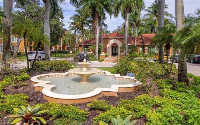 1220 Reserve WAY 205, Naples, FL 34105