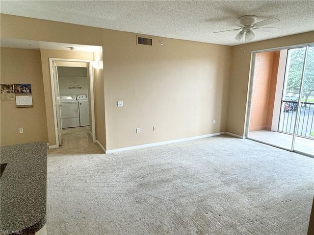 1220 Reserve WAY 205, Naples, FL 34105