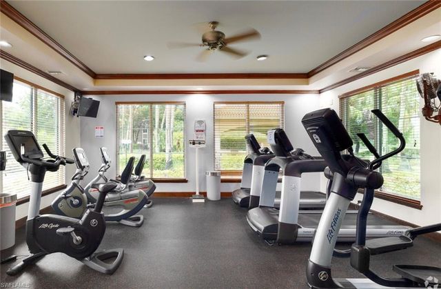 1220 Reserve WAY 205, Naples, FL 34105