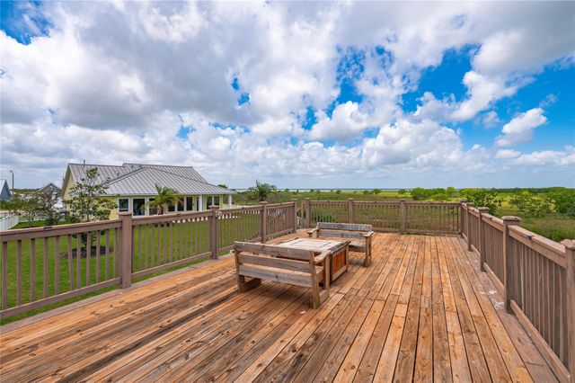 5321 Allen Cay Drives, Texas City, TX 77590