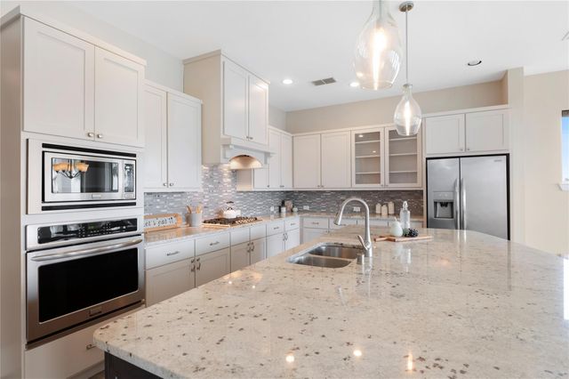 5321 Allen Cay Drives, Texas City, TX 77590