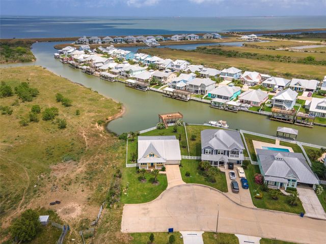 5321 Allen Cay Drives, Texas City, TX 77590