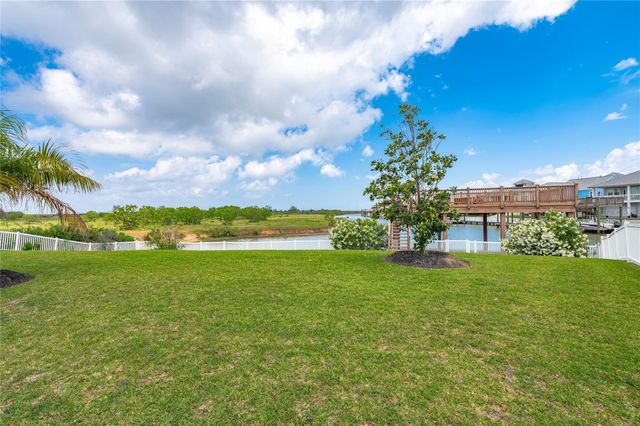 5321 Allen Cay Drives, Texas City, TX 77590
