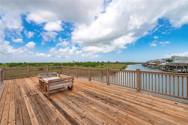 5321 Allen Cay Drives, Texas City, TX 77590