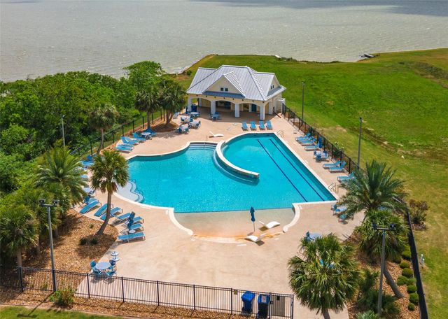 5321 Allen Cay Drives, Texas City, TX 77590