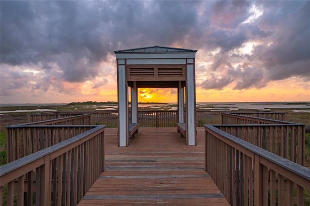 5321 Allen Cay Drives, Texas City, TX 77590